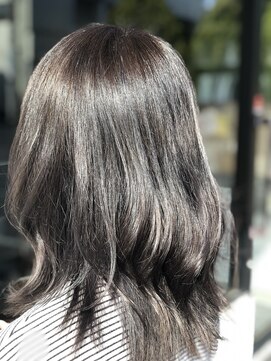 ハコ(ha co) 菊池指名 シルバー カラー アッシュ