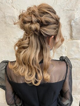 アルピナ 菅谷店(alpina) ハーフアップアレンジ