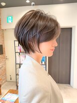 アヴァロン(AVALON)&nbsp;絶壁解消×くびれ×30代40代50代×ひし形大人ショートボブ永