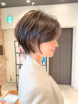 アヴァロン(AVALON) 絶壁解消×くびれ×30代40代50代×ひし形大人ショートボブ永