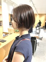大人カジュアルショートボブ_TREAT