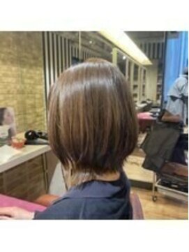 クロワ(croix) ボブ