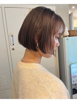 ナンバー エアロ 横浜(N° +aero) 切りっぱなし/ケアブリーチ/ケアカラー/学生/ストリート/韓国