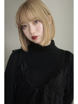 シーム(SEAM) ハイトーンベージュ ＊ ボブ