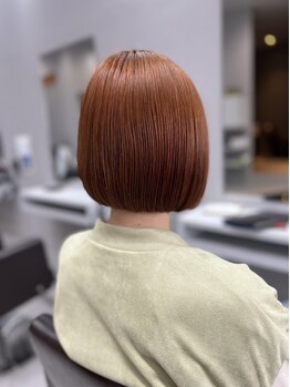 オーロラヘアー(Aurora hair)の写真/どこから見ても美しいシルエットを叶える高いカット技術☆再現性も高く、扱いやすいスタイルをご提案◎
