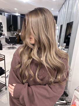 キング 枚方店(K!ng) 縮毛矯正髪質改善ハイライトレイヤーカット枚方美容室エクステ