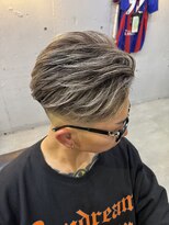 メンズ ラピス(Men's Lapis)&nbsp;メンズバレイヤージュメンズメッシュスキンフェード