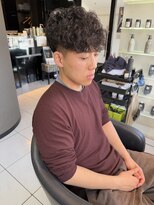 アイズ 海老名(AIZU)&nbsp;メンズパーマ スペインカール メンズカット 眉毛