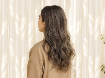 ストーリー バイ ジュエル 関内駅前店(Story by JEWEL)の写真/【HPB AWARD 2024 BEST SALON 注目サロン 選出】明るめなグレイカラーや細かいご要望も◎[関内駅徒歩30秒]