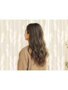 【HPB AWARD 2024 BEST SALON 注目サロン 選出】明るめなグレイカラーや細かいご要望も◎[関内駅徒歩30秒]
