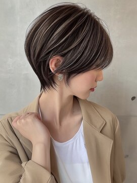 アポロ 横浜駅店(apollo) xカット//ホワイトグレージュ/レイヤーカット/チェリーブラウン