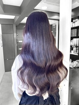 カラコレ(Cara Core)の写真/最高級人毛100%シールエクステ50本￥13000～ハイトーン海外風から韓国風まで◎難波エリア屈指の髪質ケア♪