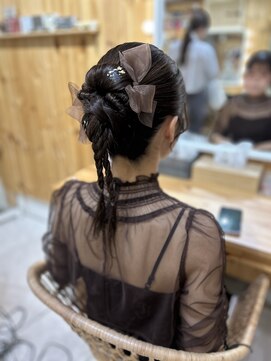 グラムール(Gramour) アップスタイル×シフォンリボン