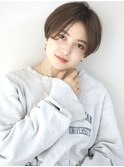 前髪長め すっきり 丸み マッシュショート ニュアンスパーマ
