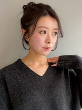 【顔周りで劇的変化】結ぶだけでこなれる似合わせカット。再現性にこだわり、お家でも理想の形に。