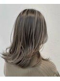 デザインカラーレイヤーカットウェットヘアオリーブベージュ白髪