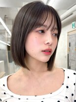 ロエ 元町店(Loe) 元町くびれレイヤーショートボブミディアムレイヤー顔周り