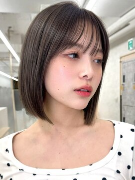 ロエ 元町店(Loe) 元町くびれレイヤーショートボブミディアムレイヤー顔周り