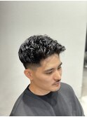ショートハーパー スペインカール メンズパーマ フェード 渋谷
