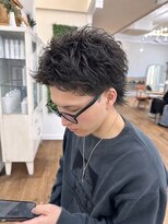 ユイマァルスロウ 岡山(YUIMARLSLOW)&nbsp;岡山メンズサロン20代30代40代ニュアンスウルフハイライト