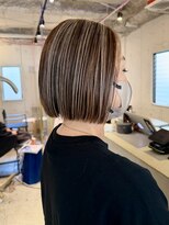 ルーム(Loom.)&nbsp;コントラストハイライト ハイライトボブ デザインカラー
