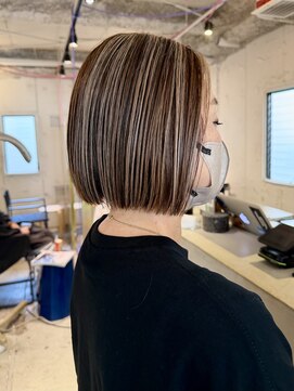 ルーム(Loom.) コントラストハイライト ハイライトボブ デザインカラー