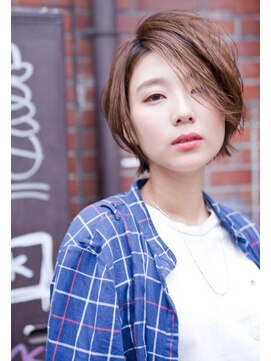 テイラー(Taylor) [Taylor]  ☆オーシャンベージュxクールなショート