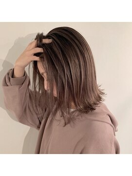 ファボ(favo.) 【favo.】バックコーミングバレイヤージュ 久次 朋也