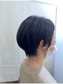 大人のシンプルでスタイリッシュな大人ショートボブ(店長イカリ)