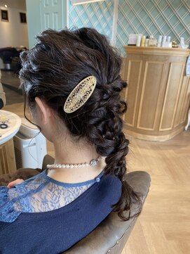 アンフィ 矢向(Anphi) 2-6 ヘアセット/結婚式/編み下ろし