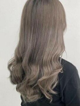 カルテット(Quartetto) 韓国/インナーカラー/ハイライト/学割U24/白髪染め[八王子駅]