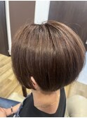 ショートボブ