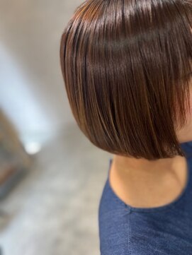 ヘアメイク リヴ(Hair Make Liv) レイヤーボブ