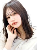 【emiy 目白】