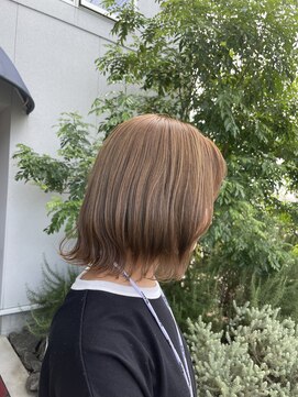 チェロ(CHERO) ★愛されヘア＃外ハネボブ＃艶髪＃ブリーチなしWカラー