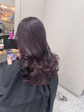 シカ 神戸三宮元町店(Cica) ラベンダーカラー 艶カラー 髪質改善 三宮 透明感 ピンク