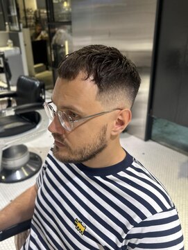 フランクスバーバーザスタンド(Frank’s barber the stand) メンズスタイルT