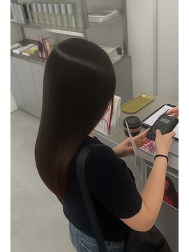 ヌードルバイコア(noodle by CoRe.gn) 絹髪艶髪シルキーストレート髪質改善縮毛矯正