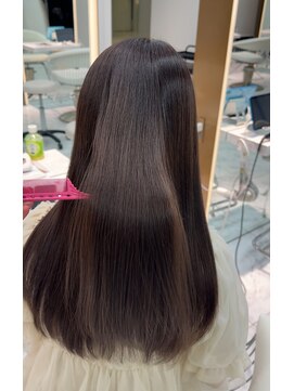 ロンドルピナス 小倉(Lond Lupinus) ミディアムヘア暗めカラー/デザインカラー/フェイスフレーミング