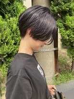 ショートヘア ハーフアンドハーフ(HALF AND HALF) マッシュショート