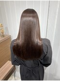 ヘーゼルベージュ乾かすだけでまとまる艶髪 美髪矯正 表参道駅