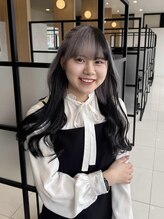 アース コアフュールボーテ 上田店(EARTH coiffure beaute) 塩川 芽依