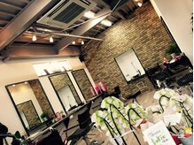 ネージュヘアードレッシング (NEIGE HAIR DRESSING)の雰囲気（こだわり満載の店内☆）