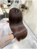 さら艶ロングスタイル[タイトストレート/ミルクチョコレート]