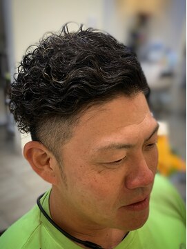 ユメタロウ(YUMETARO) フェードパーマ