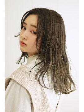 ルーチェ(Luce) シフォングレージュ