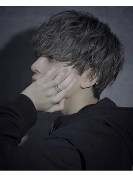 シン(syn) 波巻スパイラル　マッシュ　パーマ