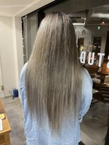 フツーロ 栄(FUTURO)&nbsp;＃グレージュ＃エクステ付きカラー＃ギャル＃名古屋美容室