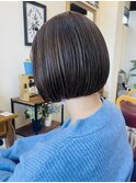 内巻きで王道ミニボブ♪束感ハイライト♪