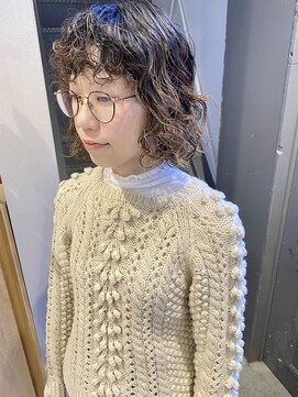 フェンヘアーアイス 中目黒(Fen.hair ici) 冬パーマヘルシースタイル前髪パーマふんわり丸みカール